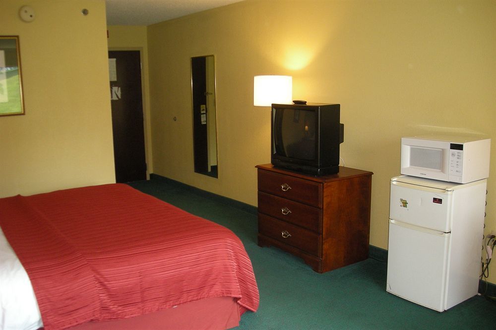 Red Roof Inn Morehead Ngoại thất bức ảnh