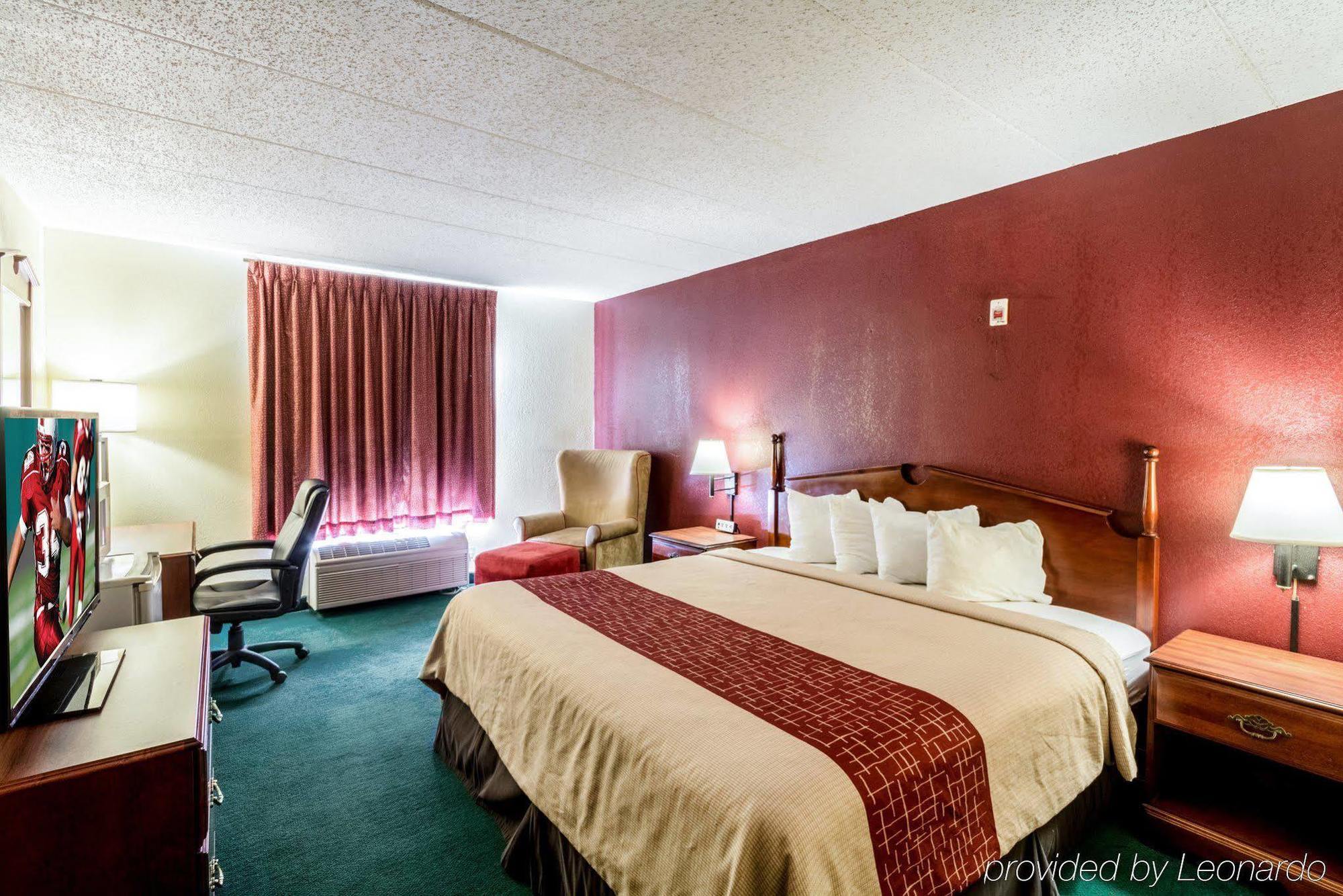 Red Roof Inn Morehead Ngoại thất bức ảnh